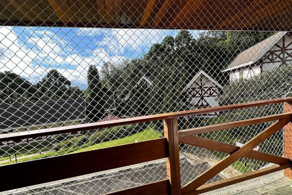 Apartamento Luxo Quatre Saisons Campos do Jordao Exterior photo